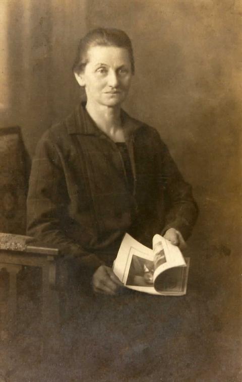 Die erste Moerser Kreisrätin Marie Müller 1925. 