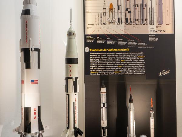 Bilder und Modelle von Raketen
