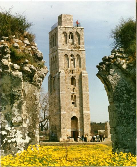 Weißer Turm in Ramla