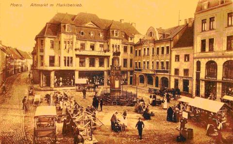 Altes Bild vom Moerser Altmarkt.